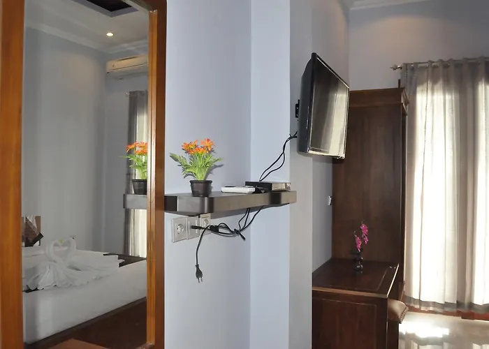 Hotel Pradana Luxury Batununggul